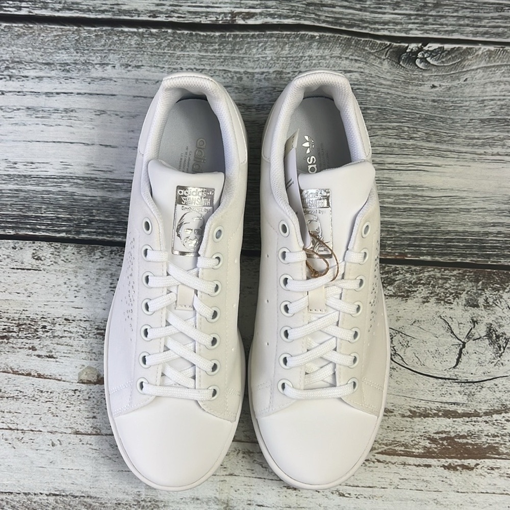 Adidas Original Stan Smith J White/White/Silver Size 7 Big Kids - Picture 4 of 14